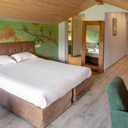 Hotel L'arborescence *